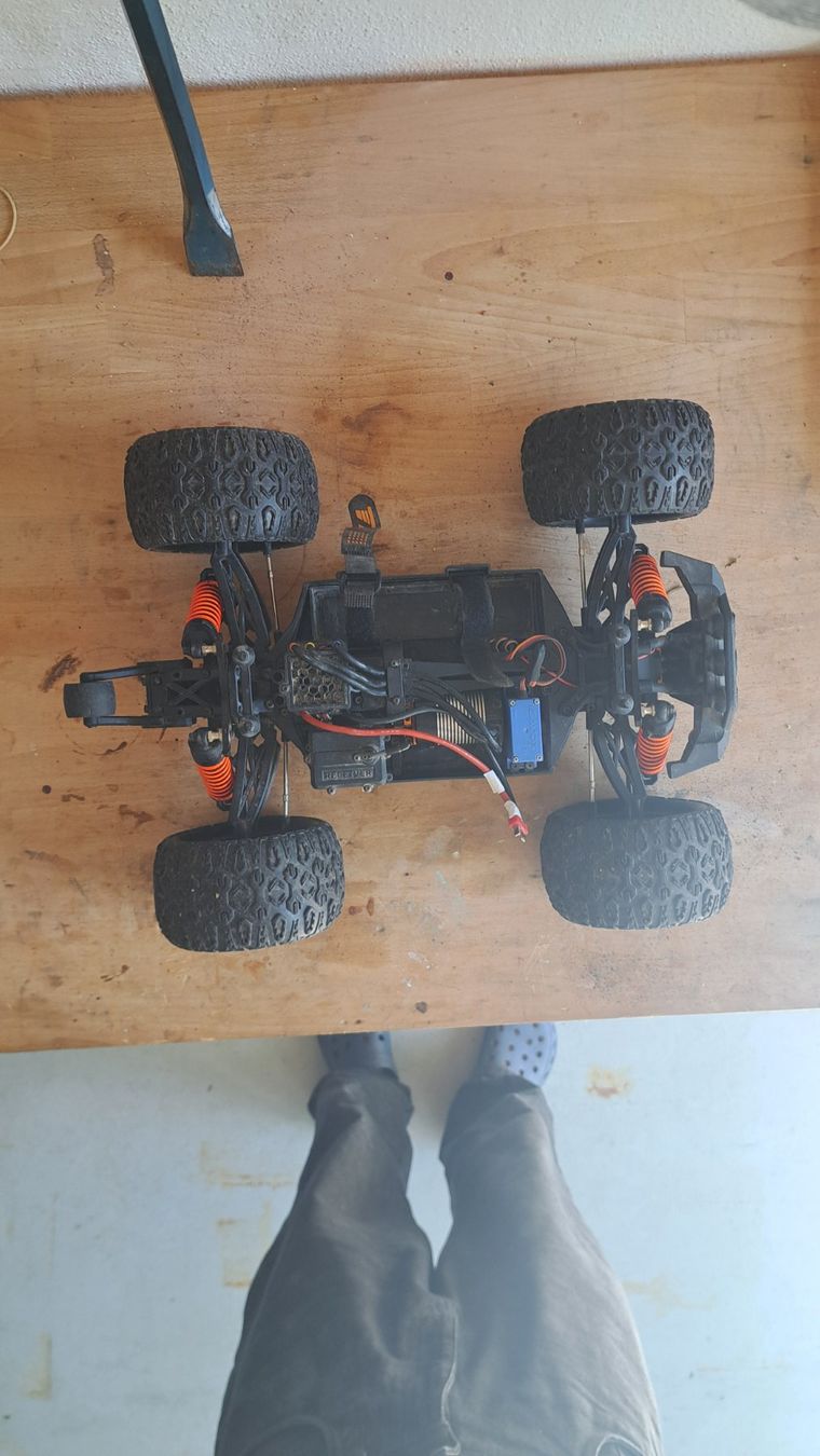 Team Magic Modellismo RC: Team Magic E5 1/10 – Usato da Winterthur venduto da Bieber01 3