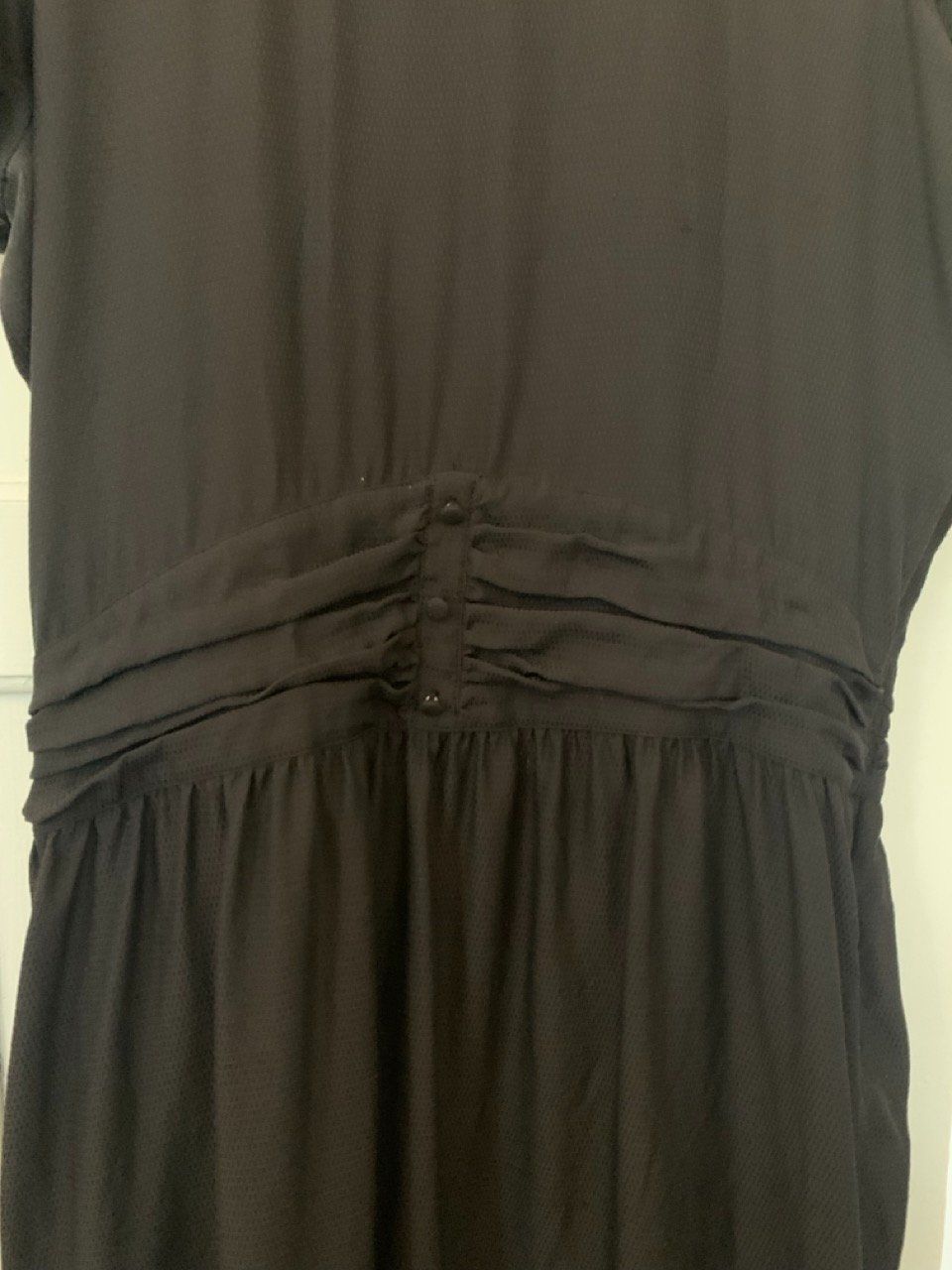 Sessun Vestiti: Seidenkleid von Sessun – Usato da basel venduto da G.Burghartz 1