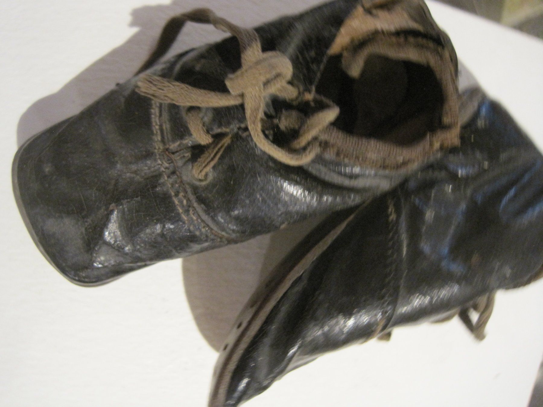 Scarpe per ragazzi: antike Kinderschuhe – Usato da Bischofszell venduto da Joachim-115 1