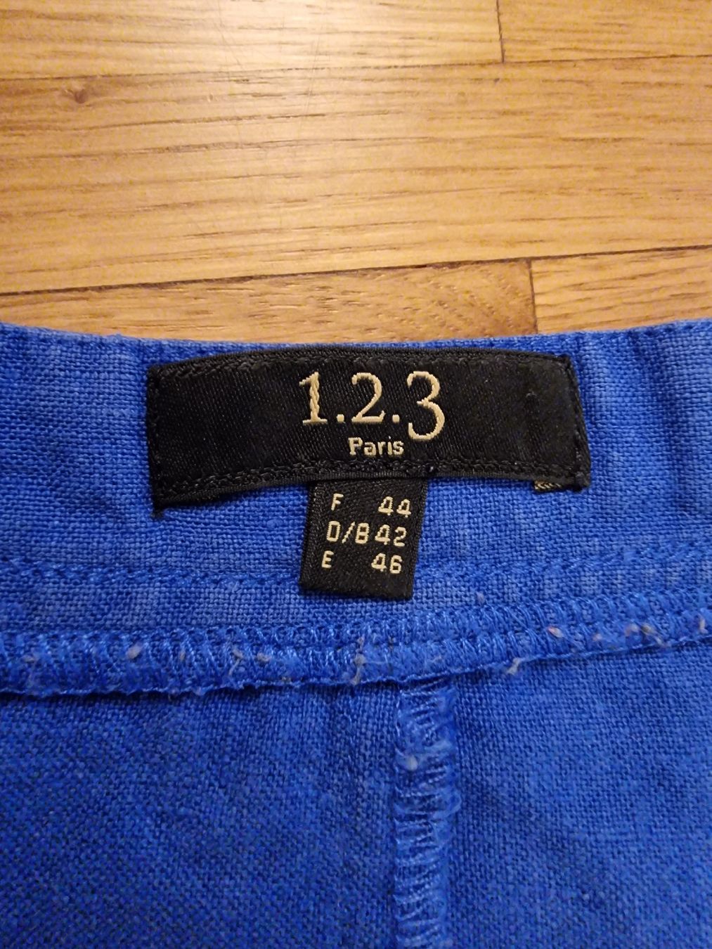Maison 123 Kleider: Robe lin sans manches Bleue Maison 123  – Gebraucht aus Veyrier von Leilazizou 1