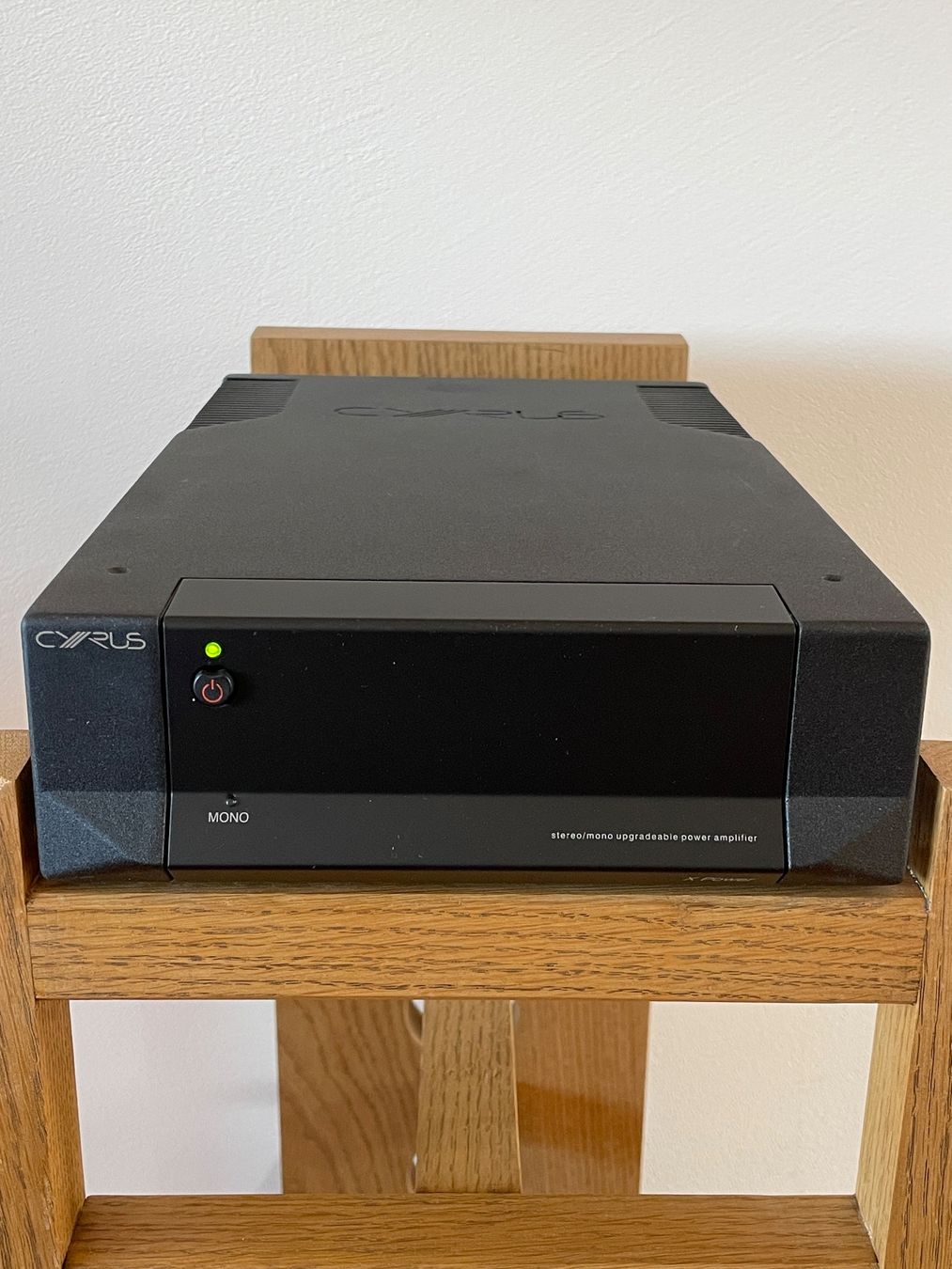 Cyrus Amplificatori: Cyrus Audio X Power Verstärker – Usato da Bern venduto da Modern-Era