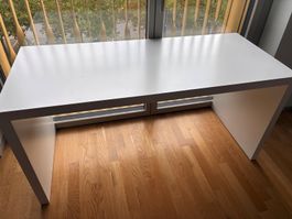 Schreibtisch IKEA gebraucht guter Zustand