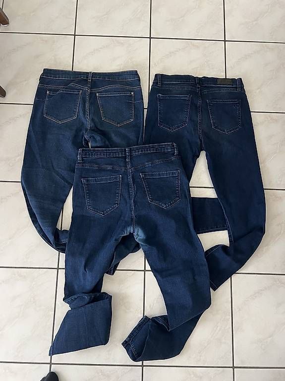 Jeans: Jeans taglia 40 (M/L) – Gebraucht aus Viganello von bia_x25w 1