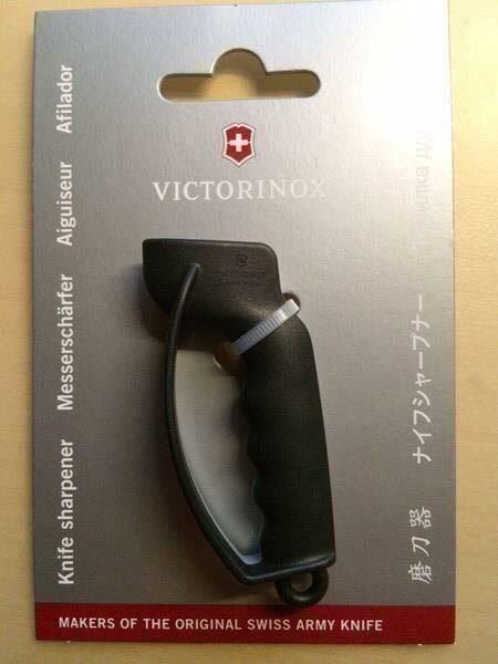 Victorinox Couteaux de poche: Messerschärfer Sharpy klein Victorinox – Neuf avec emballage d'origine à Herisau par Skalay