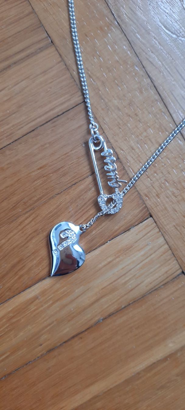 Guess Catenine: Collana Guess – Usato da Tesserete venduto da bab_7ztk 1