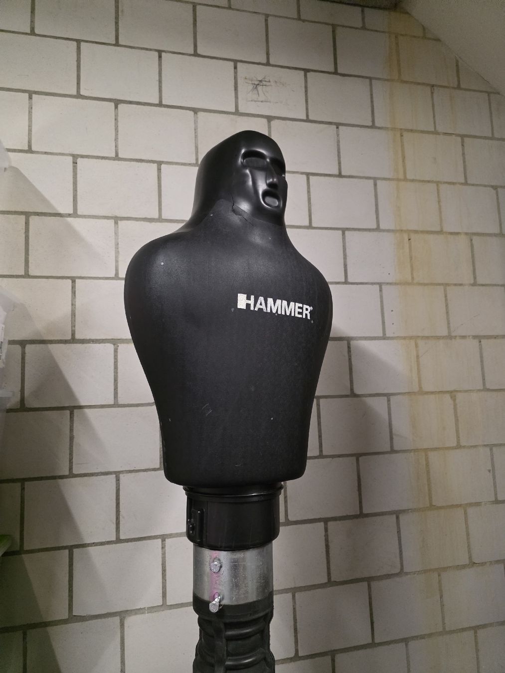 Boxsäcke: Hammer Schlagpolster Boxdummy – Gebraucht aus Stetten AG von Shaman6 1