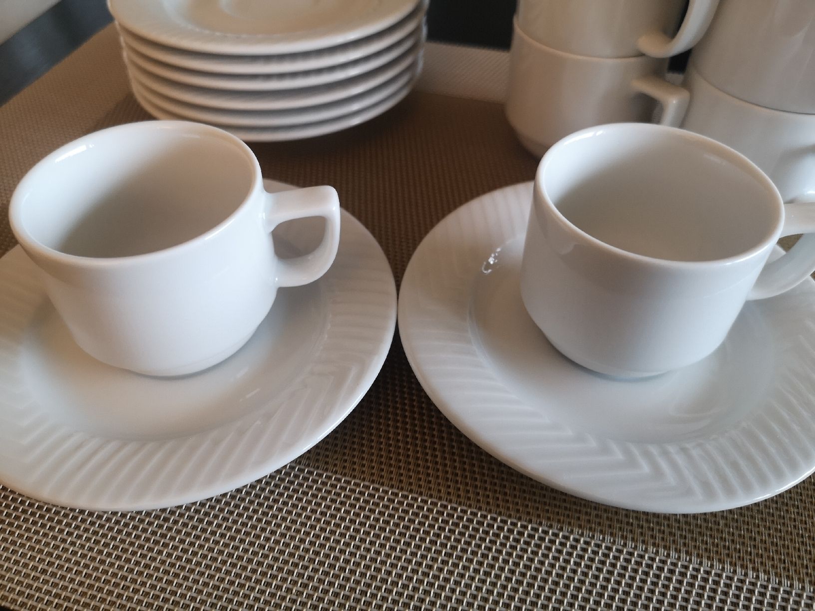 Set di piatti: Langenthal, Kaffeetasse – Nuovo (secondo la descrizione) da Dietikon venduto da aro_mr6l 2
