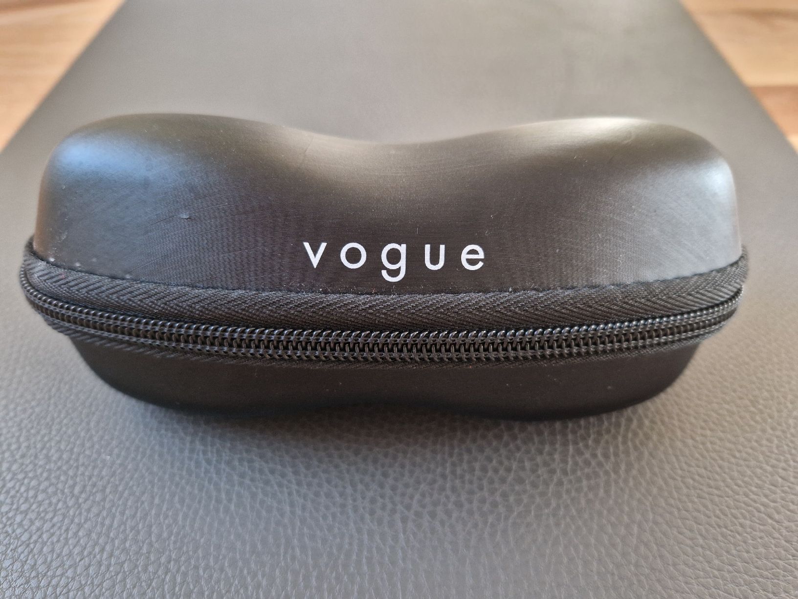 Vogue Brillen & Gläser: Brille Vogue mit Korrektur – Gebraucht aus Lyss von katelisa 5