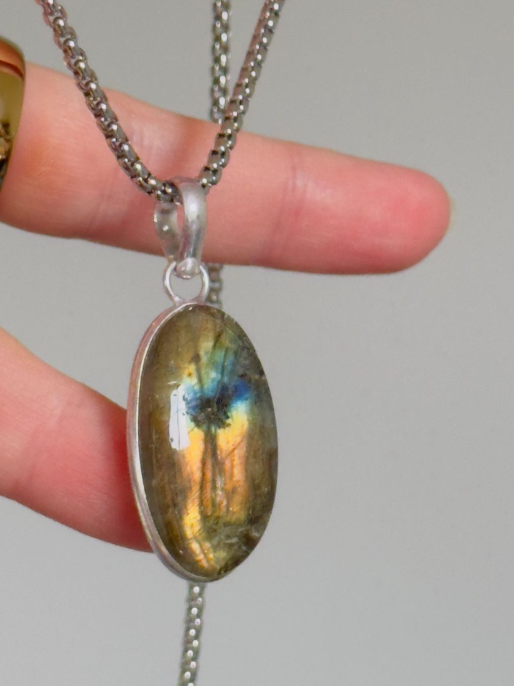 Catenine: Labradorite necklace – Nuovo e nell'imballaggio originale da Genève venduto da AGBERG 6