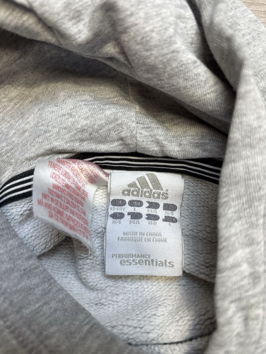 Adidas Maglioni & Felpe: Sweat à capuche Adidas gris – Usato da Courfaivre venduto da ame_d67y 2