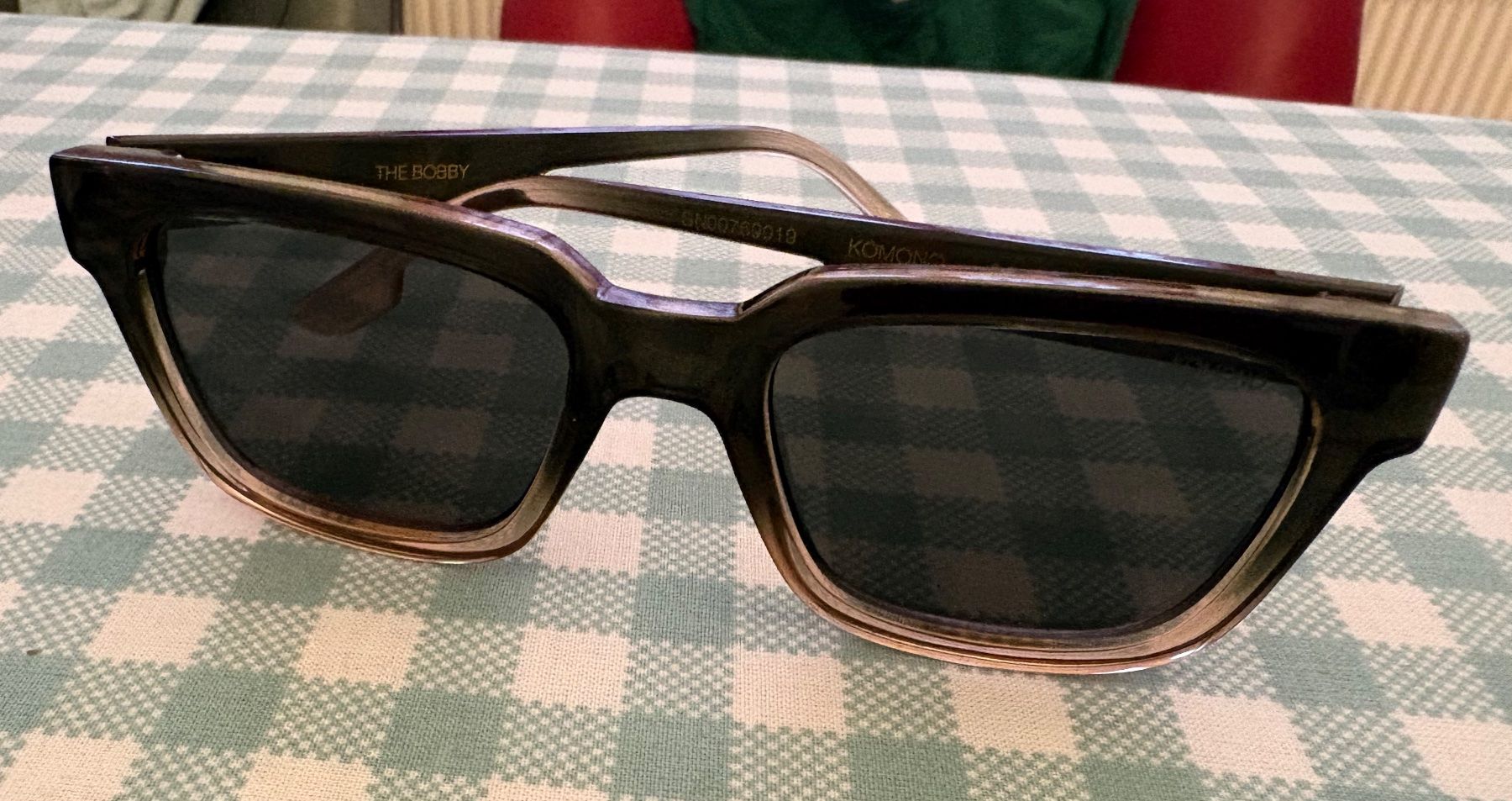 Brillen & Gläser: Sonnenbrille KOMONO next – Neu (gemäss Beschreibung) aus Wabern von 1805