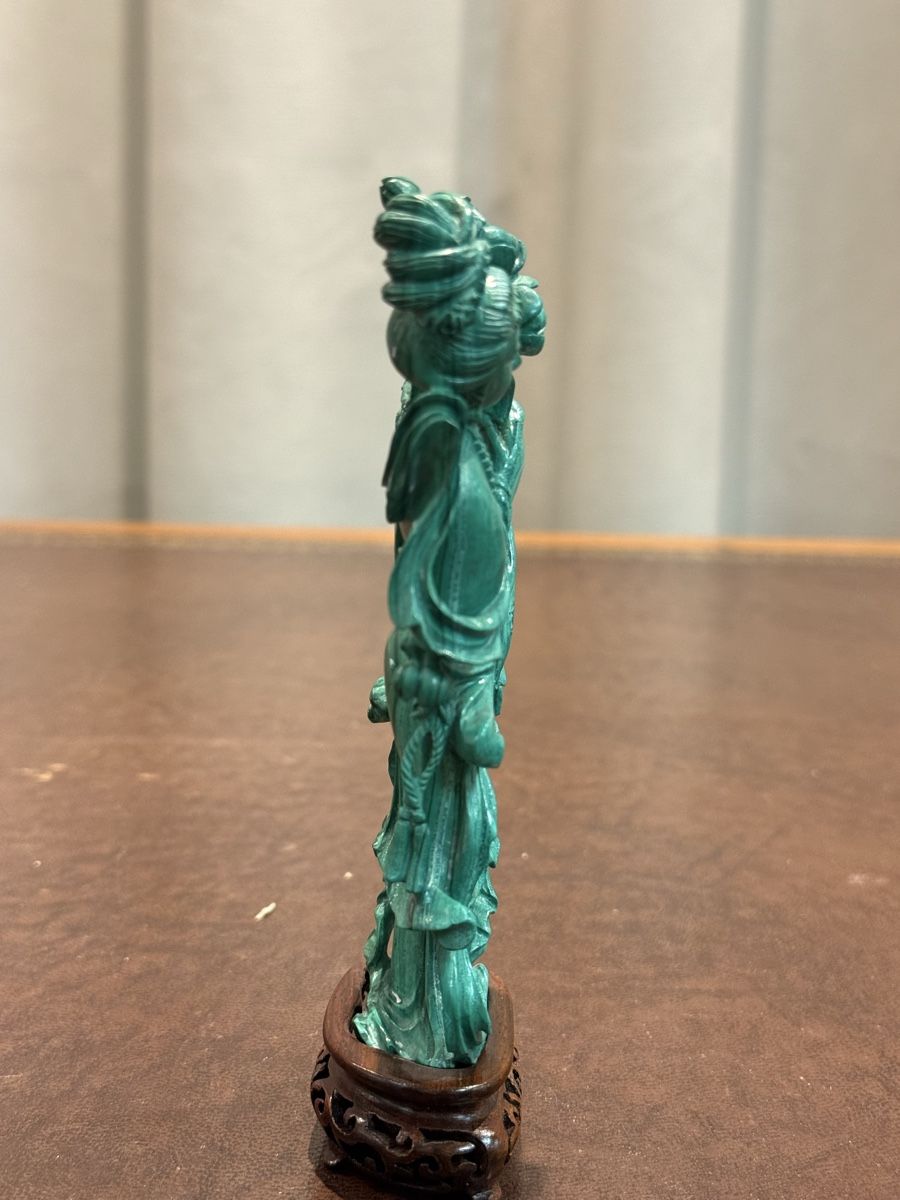 Figurines: Guanyin-Figur aus Malachit, China – D'occasion à Zofingen par GrosisWonderkeller 2