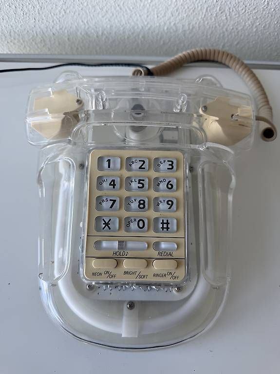 Telefoni: Plexiglass Telefon mit Licht – Usato da Horgen venduto da Jaromir6