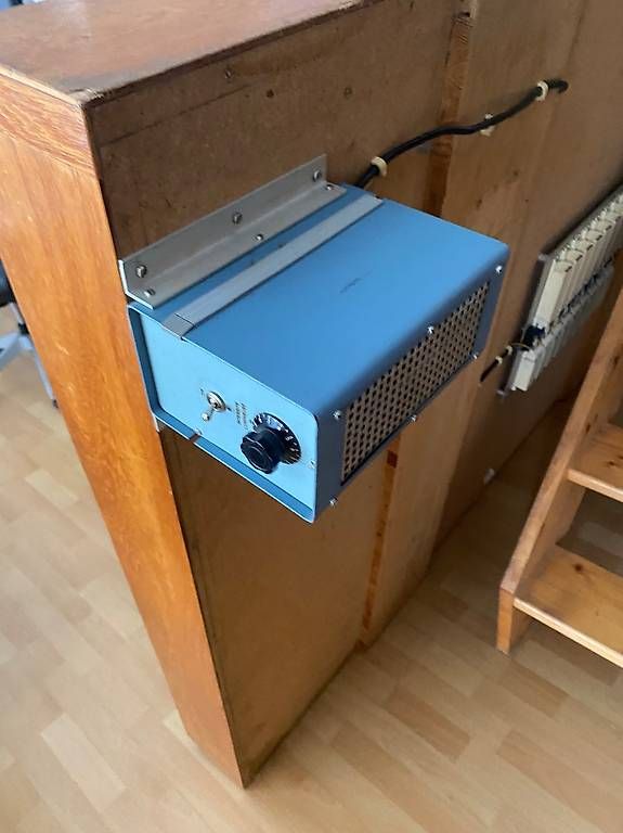 Lampade: A donner Table Lumineuse A néons – Usato da Chamoson venduto da a_laroyale 1