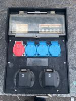 Elektroverteiler Baustelle (alte starkstromstecker!)