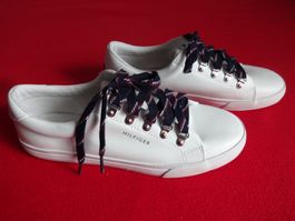 " Tommy  Hilfiger " Damen / Herren  Schuhe Nr.41,5  ( 9 M)
