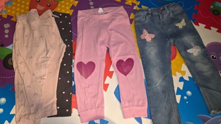 Mädchen Kleidung grösse 92/98 gebraucht