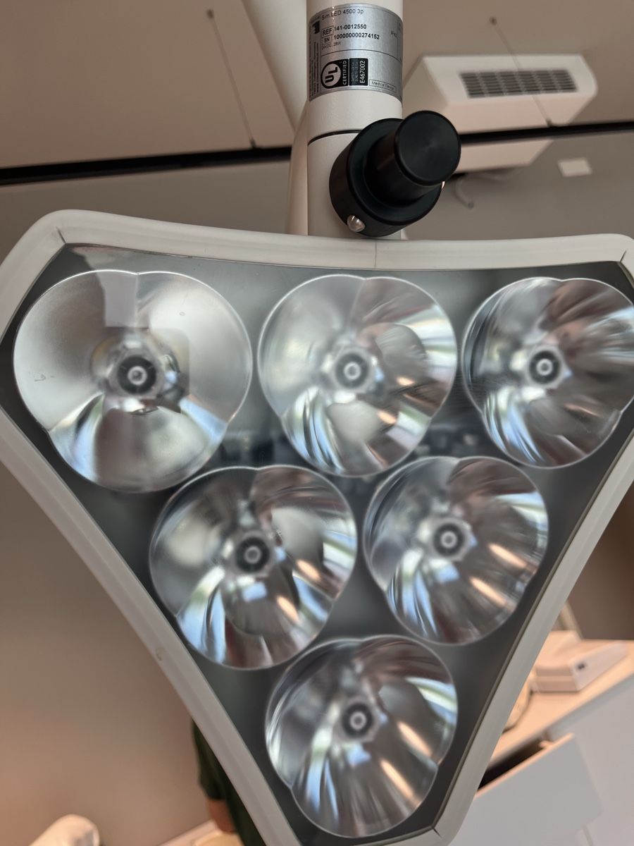 Appareils médicaux: Op Decken Lampe – D'occasion à Greppen par Francoierardi 1