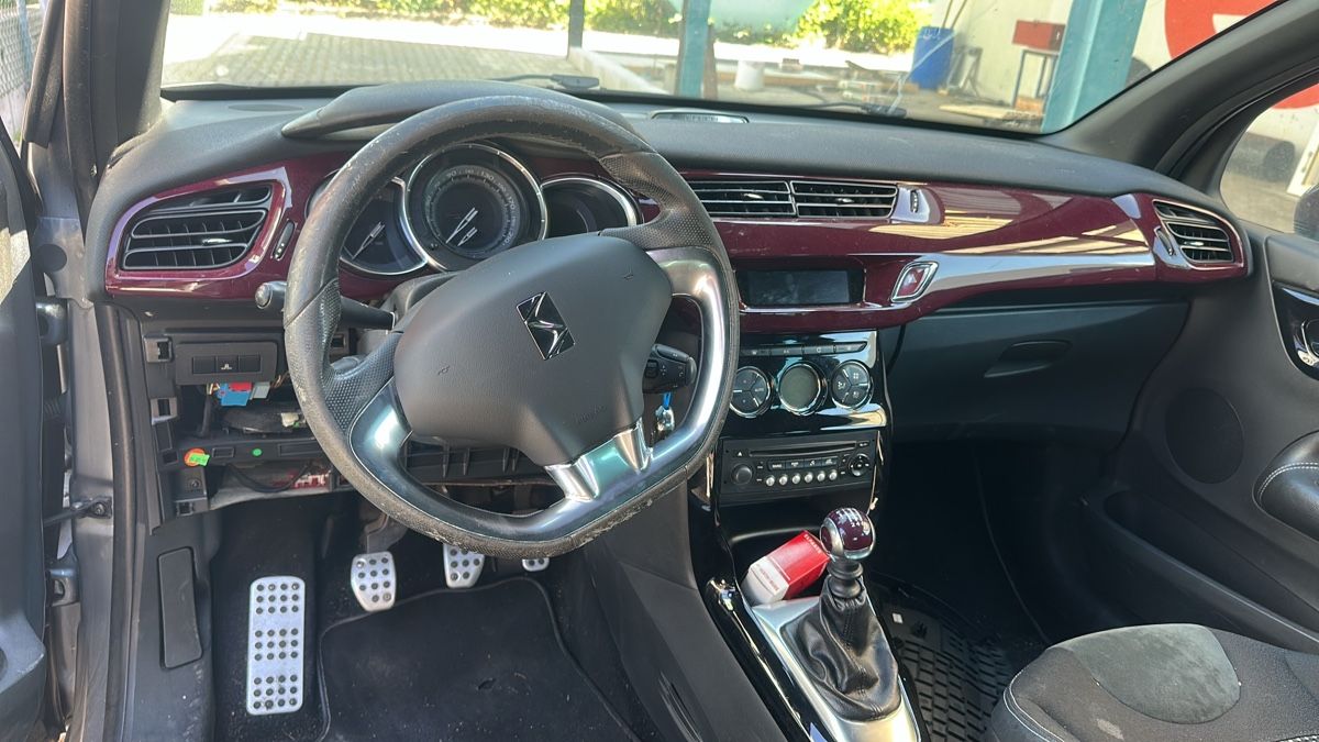 DS Automobiles Autos: Citroën DS3 , 1.6 Benzin Klima – Gebraucht aus Lengnau BE von 211207zds 3