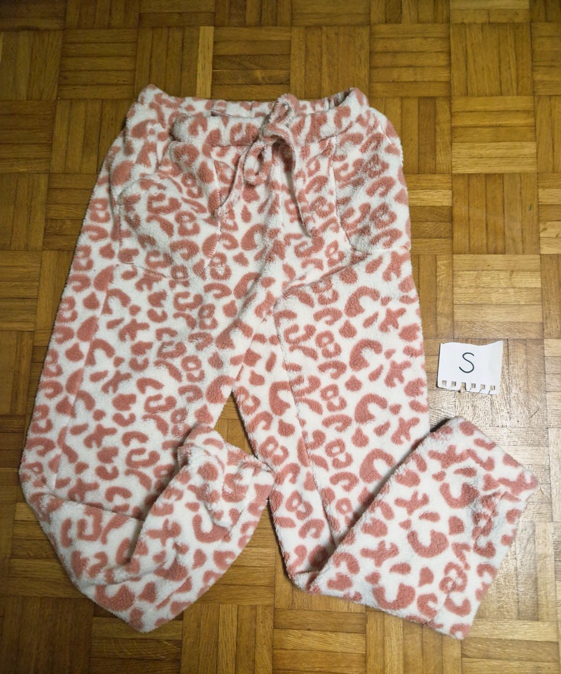 Pantaloni: Kuschel Hose Grösse S – Usato da Stüsslingen venduto da white_angel86