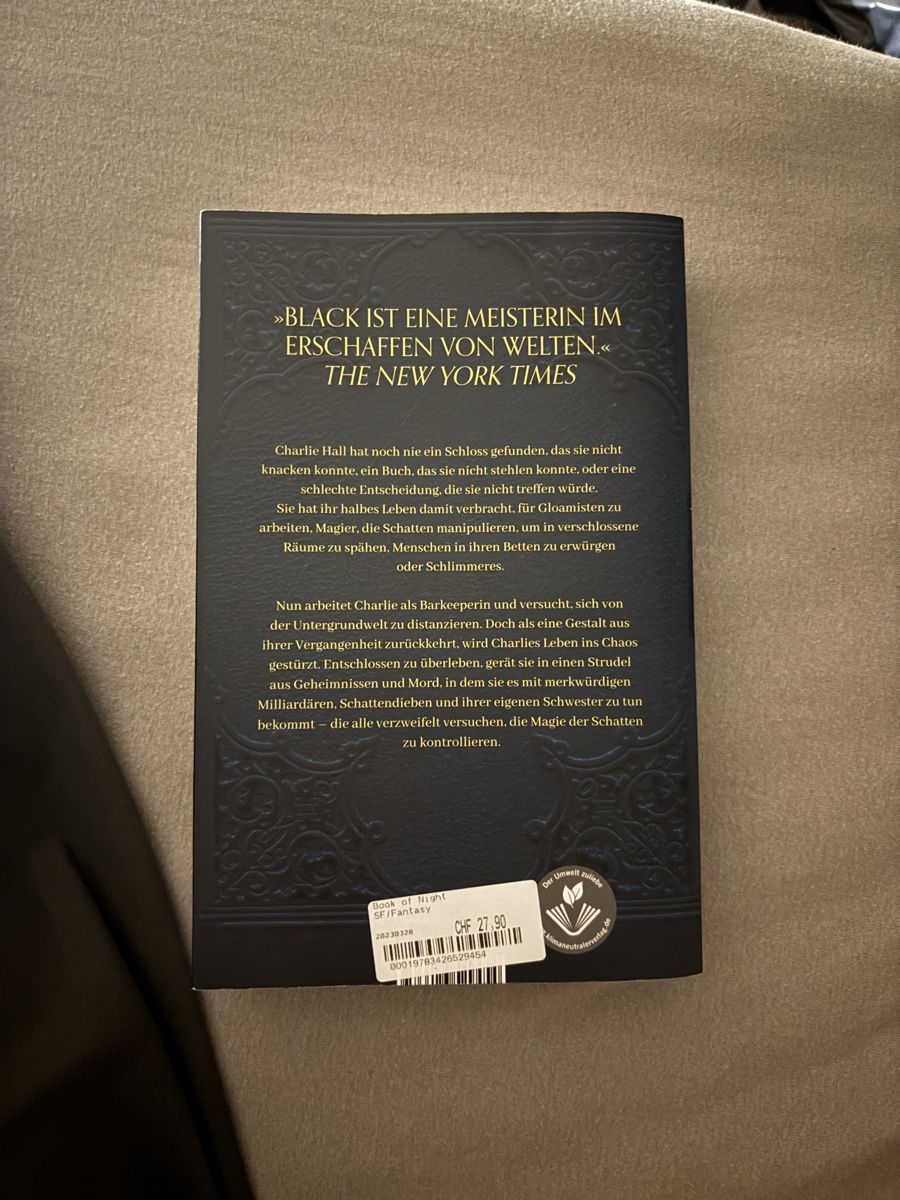 Libri: Book of Night - Holly Black – Usato da Zofingen venduto da miirahensch 2