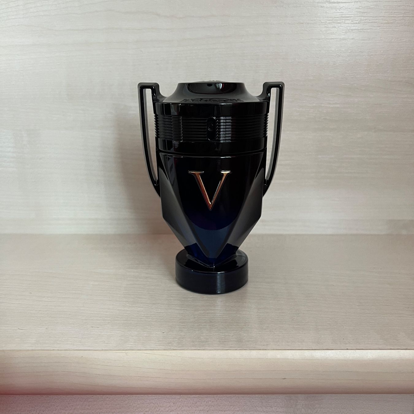 Paco Rabanne Parfum & Eau de Toilette: Invictus Victory Elixir, Rabanne, 100ml Parfum Intense – Neu (gemäss Beschreibung) aus Fribourg von ariesto 1