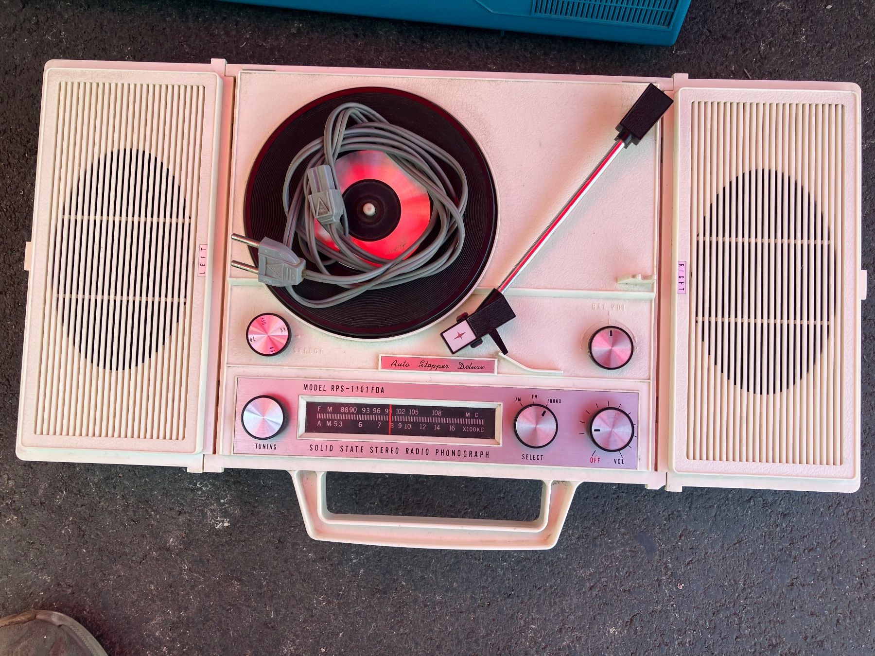 Giradischi: Alter Plattenspieler mit Radio – Usato da Zürich venduto da Ideal0 3
