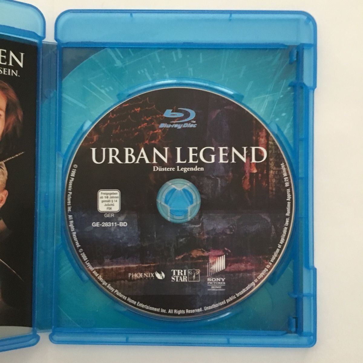 Tutti i DVDs: Düstere Legenden - Blu Ray - Neu Wertig – Nuovo (secondo la descrizione) da Blauen venduto da berlingo65 2