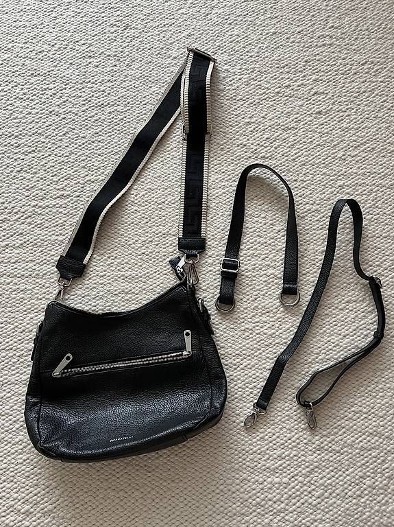 Fratelli Rossetti Sacs femmes: Ledertasche schwarz – D'occasion à Gais par yankeegirl