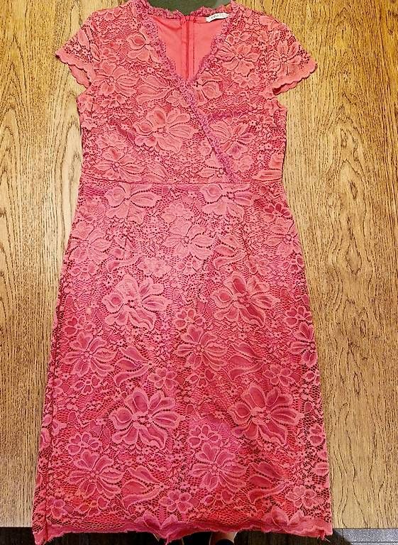 Vestiti: Nagelneues elegantes Spitzenkleid  – Usato da Eich venduto da LeniLangstrumpf