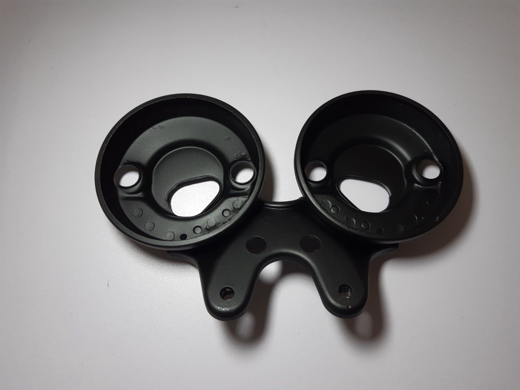 Tutti i ricambio per moto: Yamaha XT500 Instrumentenhalterung – Usato da Lostorf venduto da antara02 1