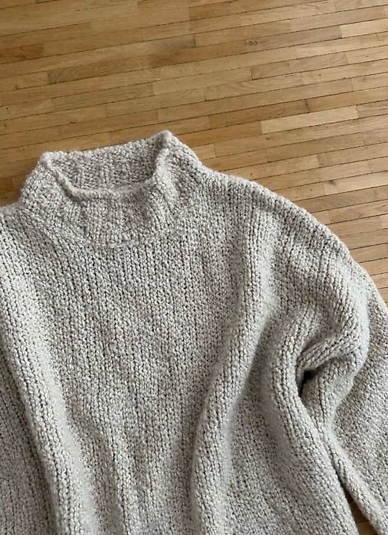 Pullover & Sweatshirts: Aylin König Granny Pullover M/L – Gebraucht aus Biel/Bienne von nurrund 3