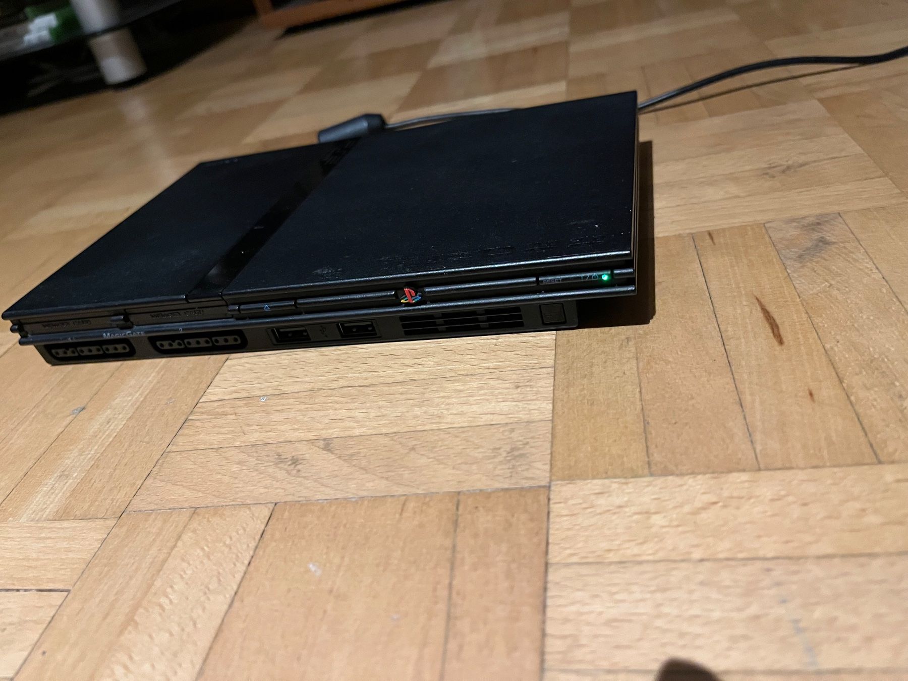 Sony Konsolen: Ps2 Slim inkl 2 Controller, 2 Memory Cards, 4 Spielen – Gebraucht aus Basel von Ruemli17 1