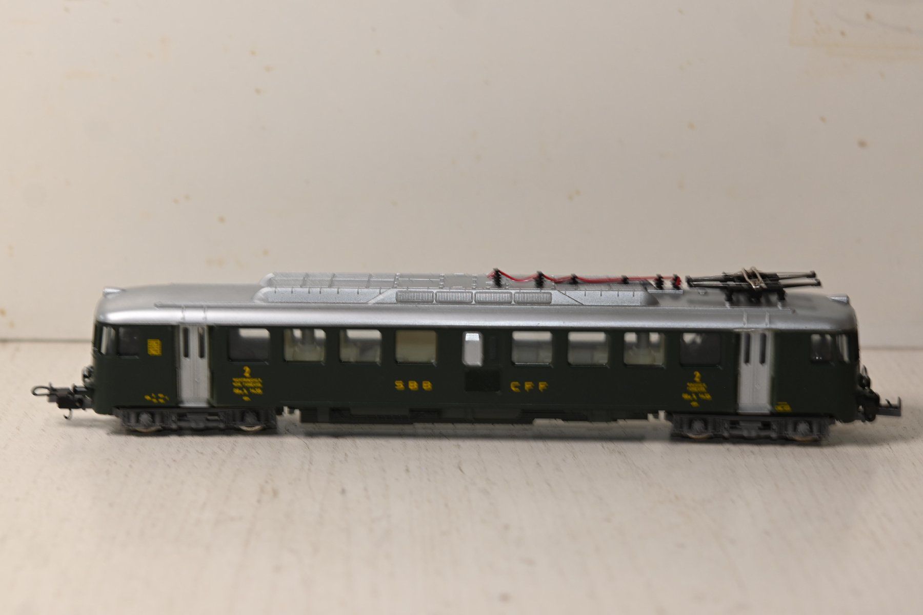 Lima Modelleisenbahnen: Lima RBe 4/4 H0/DC läuft – Gebraucht aus Laupen ZH von Zmoewe