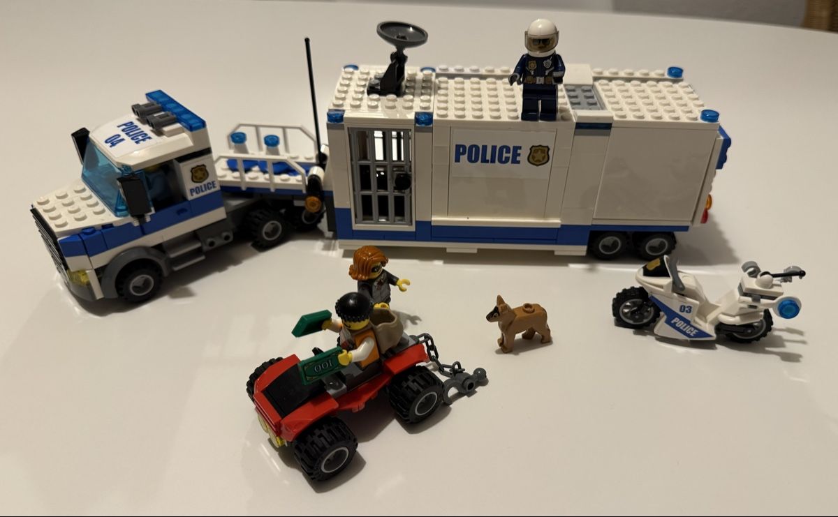 Lego Kit di costruzioni: LEGO City 60139 Le Poste de Commandement Mobile – Usato da Genève venduto da AS27 2