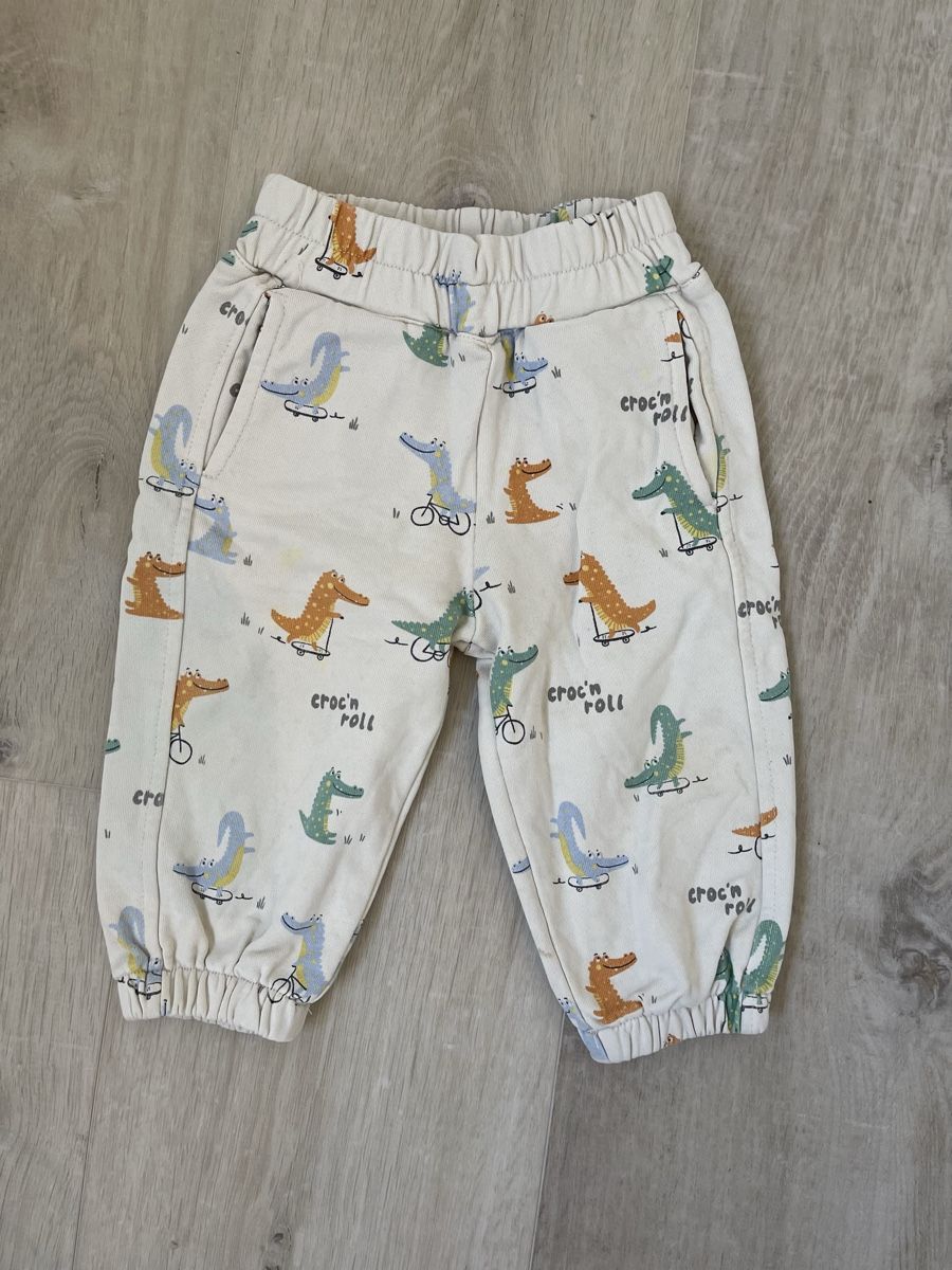 Lotti & Set di vestiti: 12 Monate – Jogginganzug 74/80 cm – Usato da Schlieren venduto da Keluwei 3