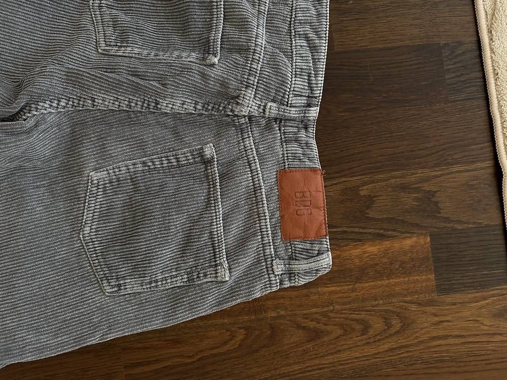 Pantaloni: BDG Hose – Usato da Dietikon venduto da mic_l9hy 2