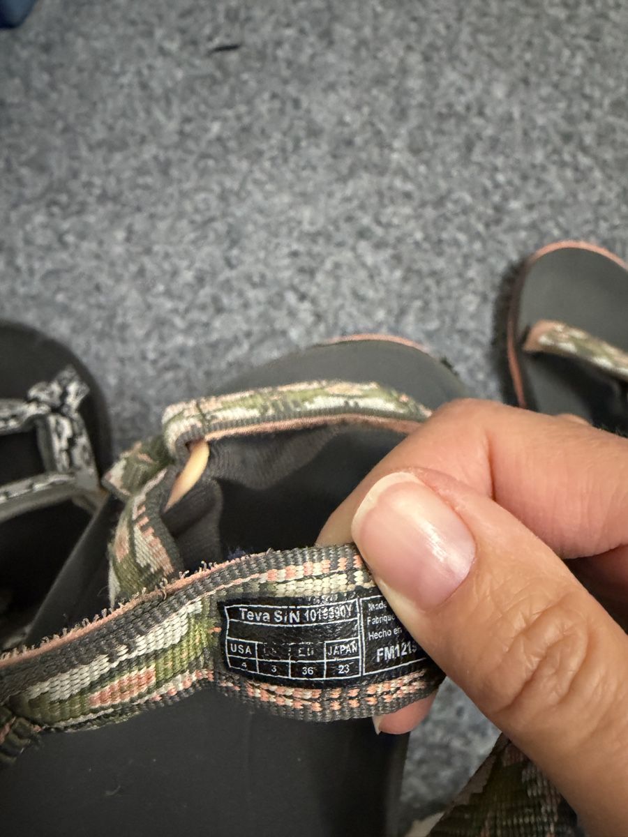 Teva Scarpe per ragazzi: Teva Sandalen Gr. 36 – Usato da Oberkirch LU venduto da moia76 1