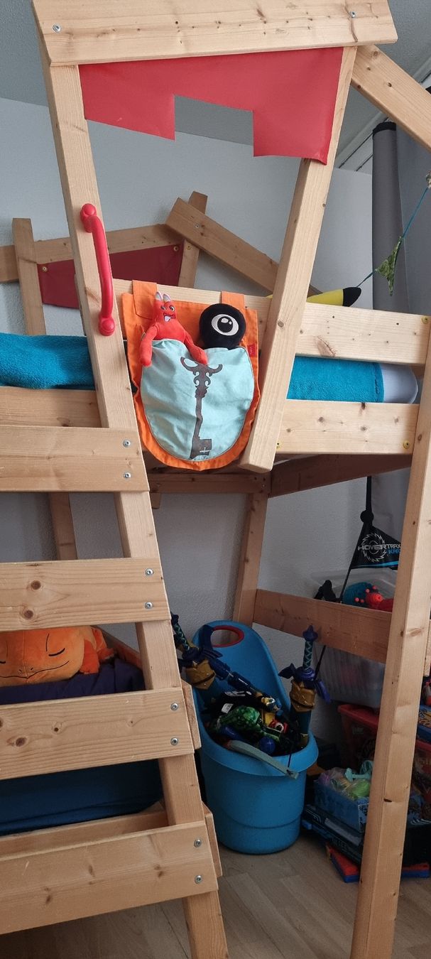Lits: Hochbett aus Holz – D'occasion à Glattpark(Opfikon) par TatianaVladimirova 5