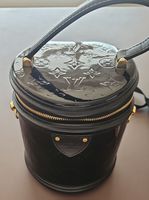 Elegante Louis Vuitton Vanity PM Lackleder Handtasche