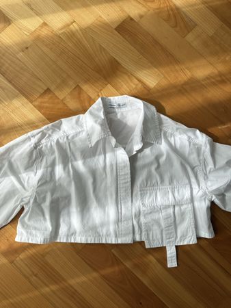 Bershka Crop Top, weisses Hemd, Gr. S
