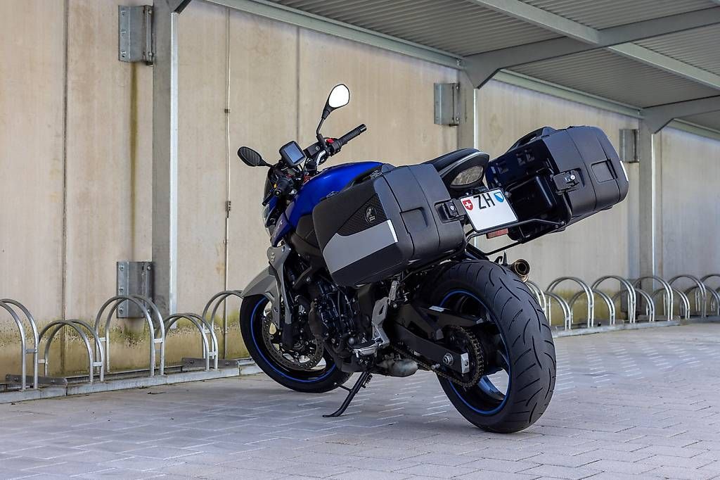 Strada: Suzuki GSR 750 – Usato da Uster venduto da kae_9tkj 1