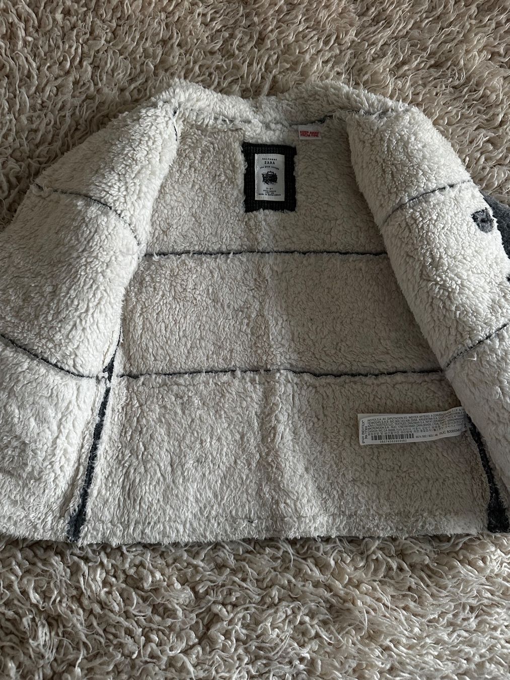 Zara Giacche & Cappotti: Jaket 3-4 jahre 104cm – Usato da Rapperswil BE venduto da aro_66tx 2