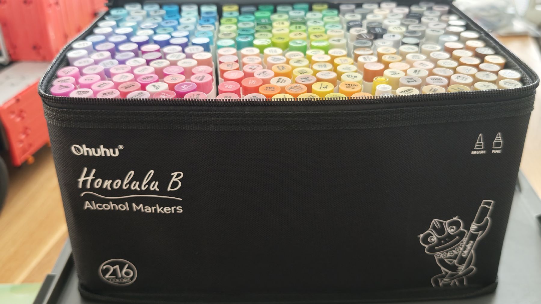 Stifte & Marker: Ohunu Alcohol Marker 216 Farben – Gebraucht aus Kriegstetten von obiriski
