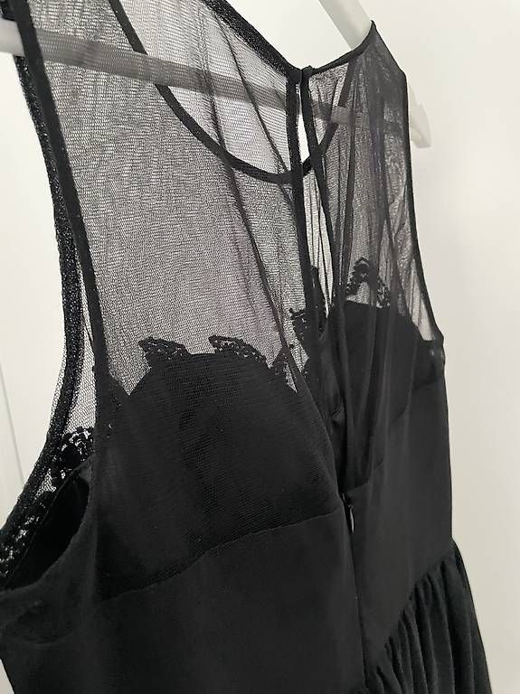 Vestiti: Festkleid / Abendkleid  – Usato da Winterthur venduto da Romi 4