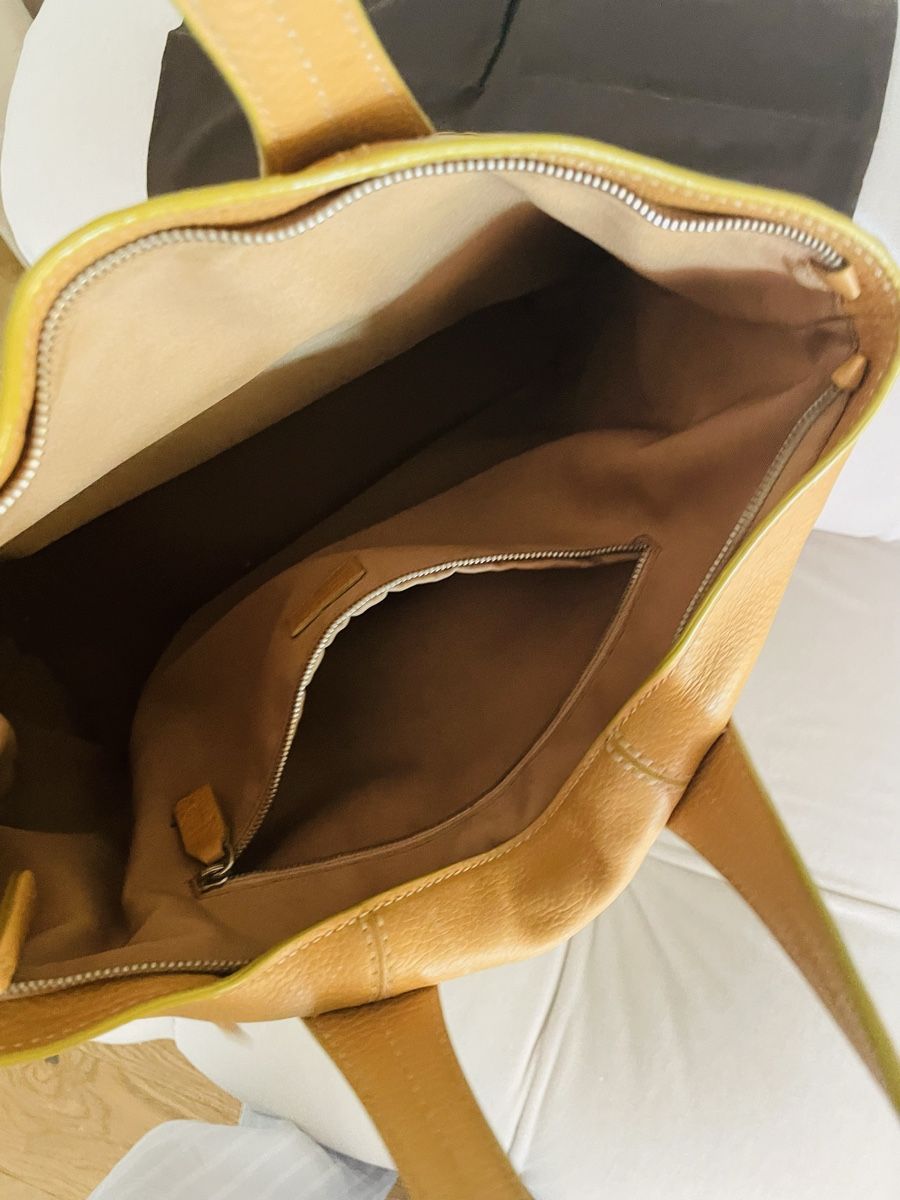 Tod'S Taschen für Damen: TOD’S LEDERSHOPPER, Camel – Gebraucht aus Tägerwilen von CarolinaHerrera 4