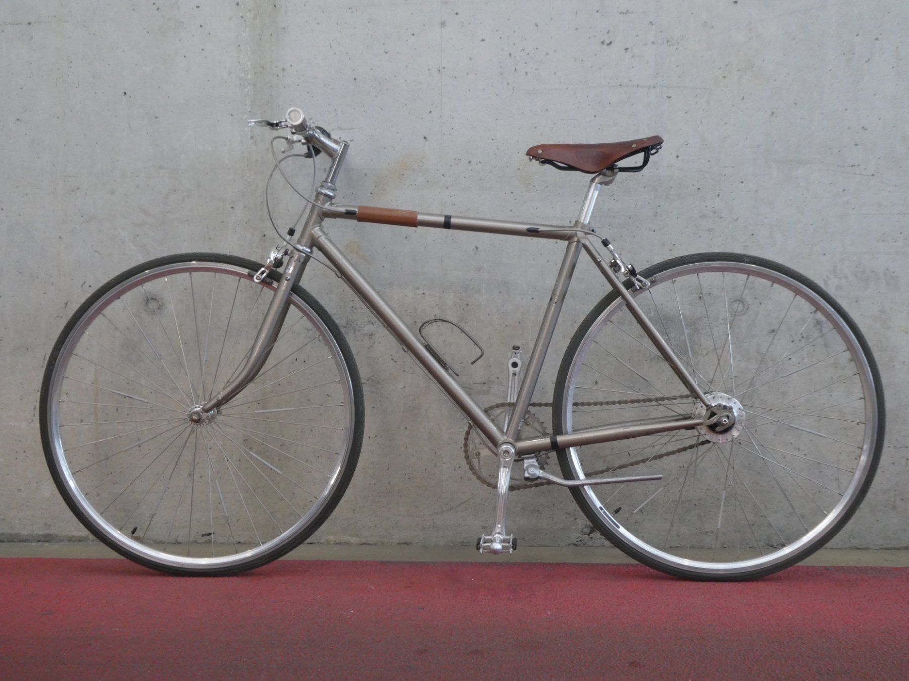 Biciclette: Herrenvelo Creme ( Nr. 604) – Usato da Winterthur venduto da Veloauktion 1