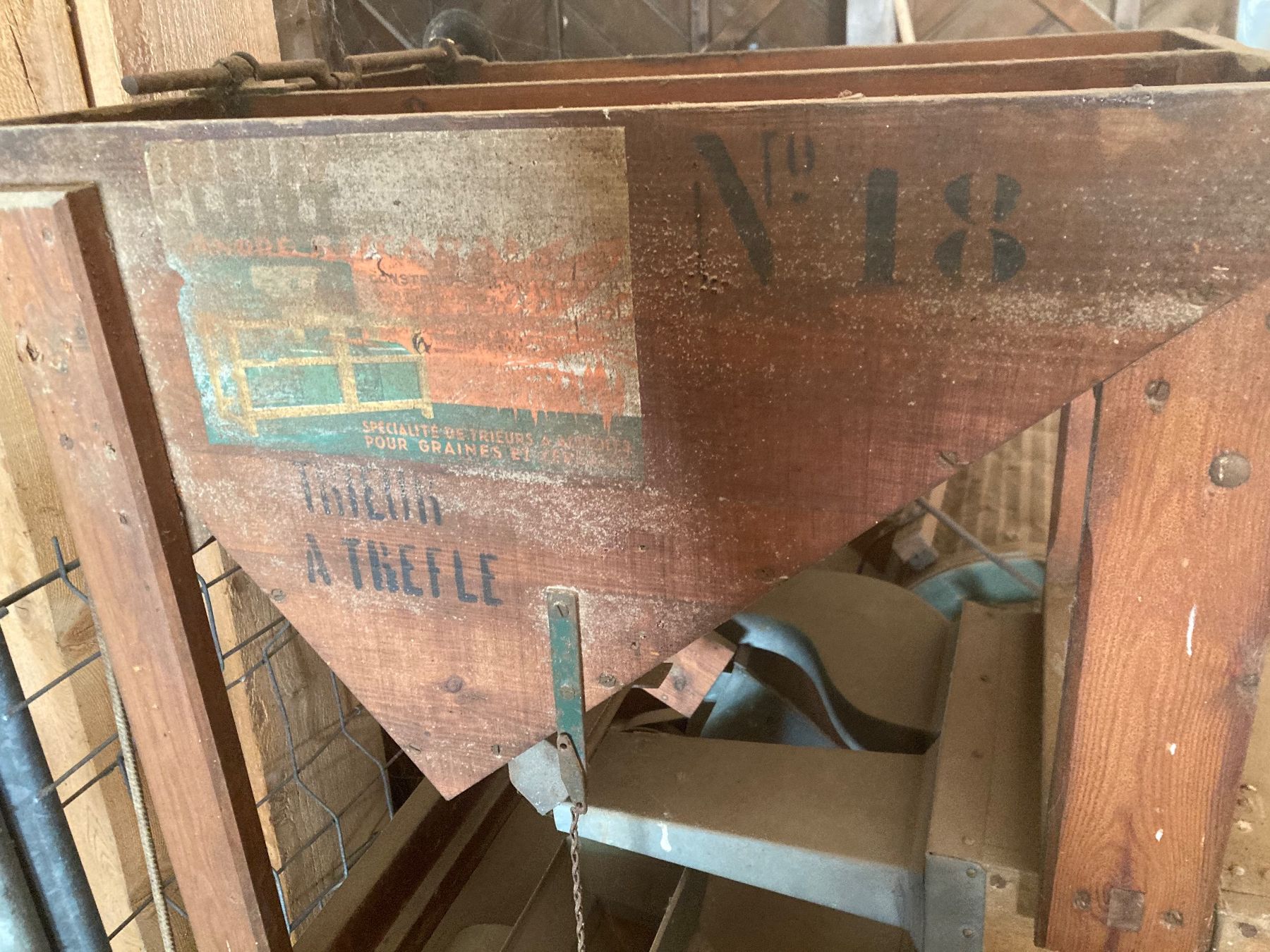 Tutte le macchine: Klee Dreschen Maschine Antik – Usato da Sonvilier venduto da Turbo3 3