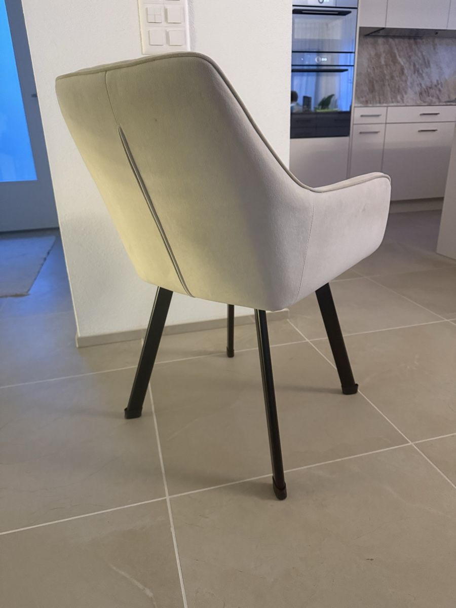 Stühle: Stühle  – Gebraucht aus Alpnach Dorf von salieri02 2