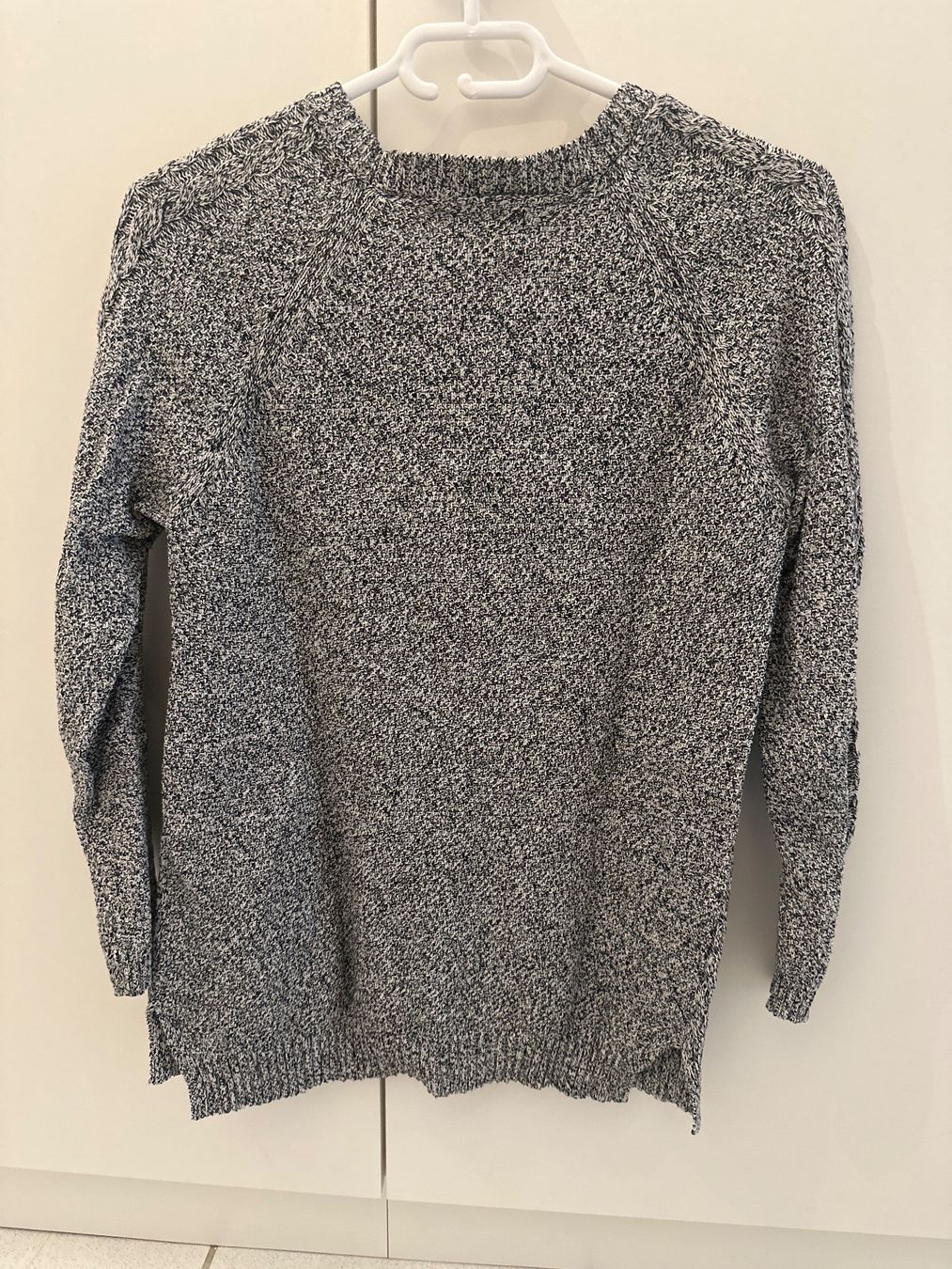 Pullover & Sweatshirts: Chicorée Pullover Gr. M – Gebraucht aus Buus von 2019dp 2